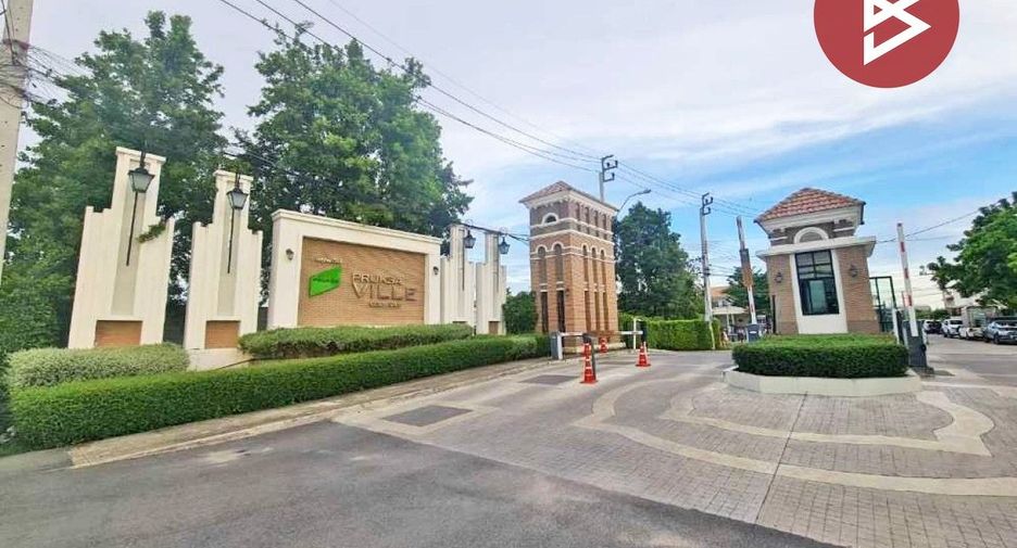 Casa adosada en venta de 2 habitaciones en Bang Sao Thong, Samut Prakan