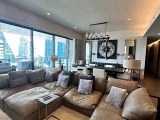 For rent 4 bedrooms condo in Watthana, Bangkok