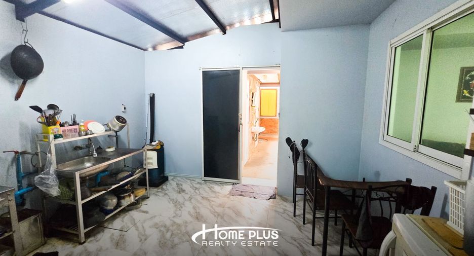 Casa adosada en venta de 6 habitaciones en Prawet, Bangkok