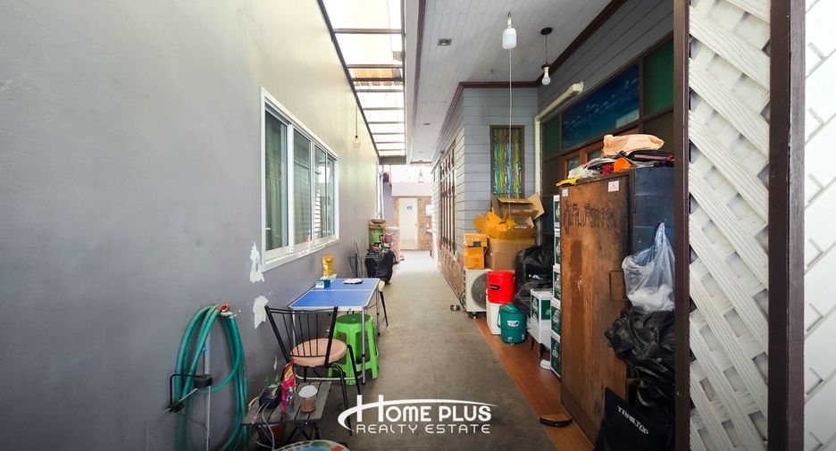 Casa adosada en venta de 6 habitaciones en Prawet, Bangkok