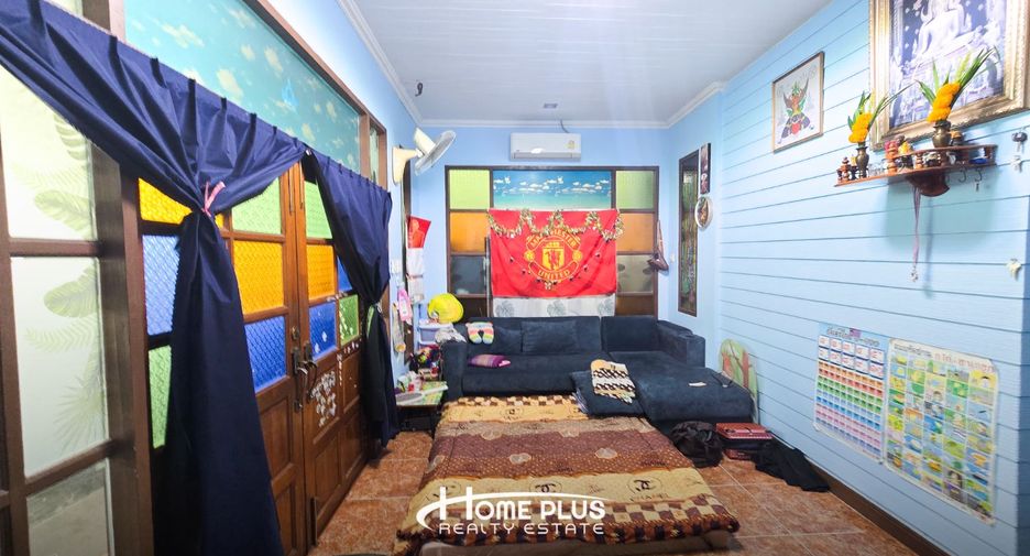 Casa adosada en venta de 6 habitaciones en Prawet, Bangkok