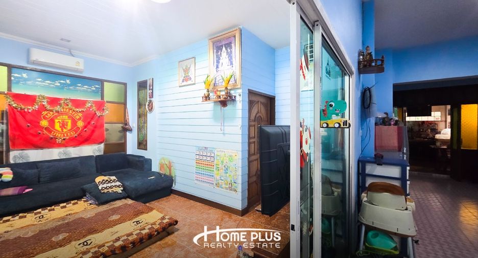 Casa adosada en venta de 6 habitaciones en Prawet, Bangkok