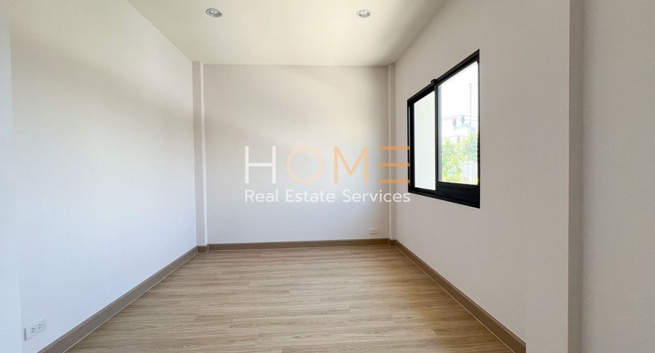 Haus zum Kauf mit 4 Zimmer in Bang Bon, Bangkok