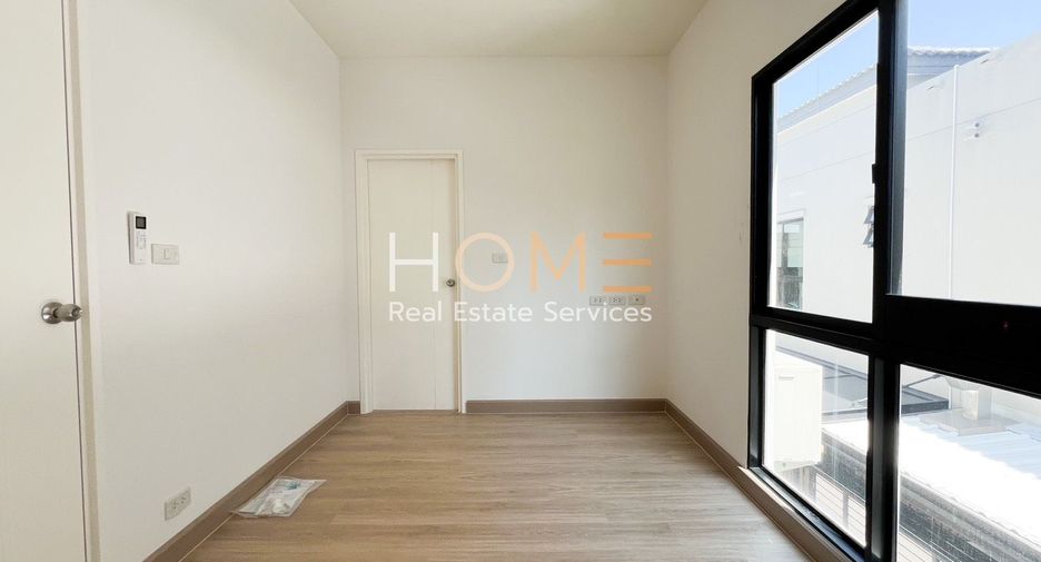 Haus zum Kauf mit 4 Zimmer in Bang Bon, Bangkok