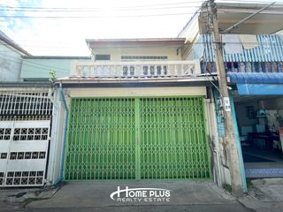 À vendre 4 chambres maison de ville à Mueang Samut Prakan, Samut Prakan