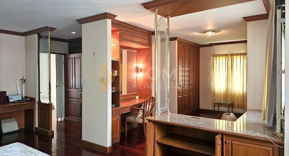 For sale 8 bedrooms house in Bueng Kum, Bangkok