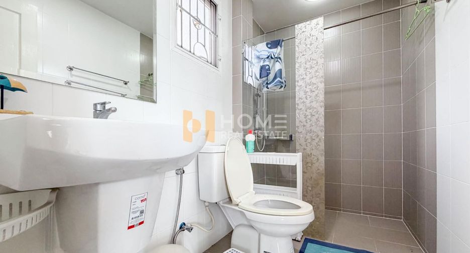 À vendre 4 chambres maison à Phasi Charoen, Bangkok