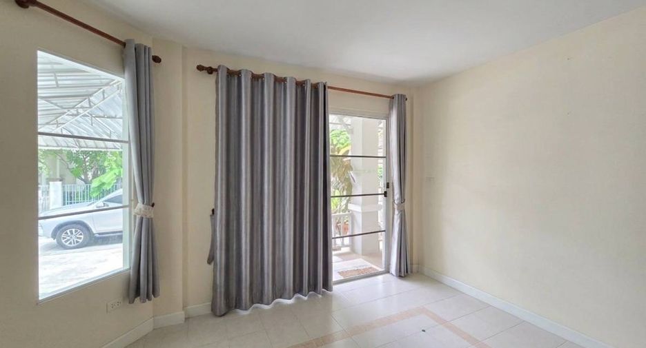À vendre 3 chambres maison à Bang Phli, Samut Prakan