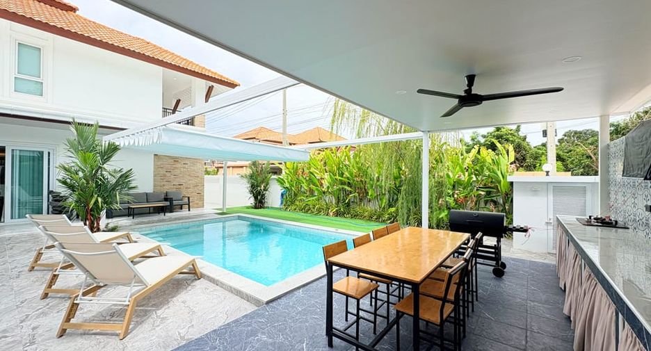 À louer et à vendre 5 chambres villa à East Pattaya, Pattaya