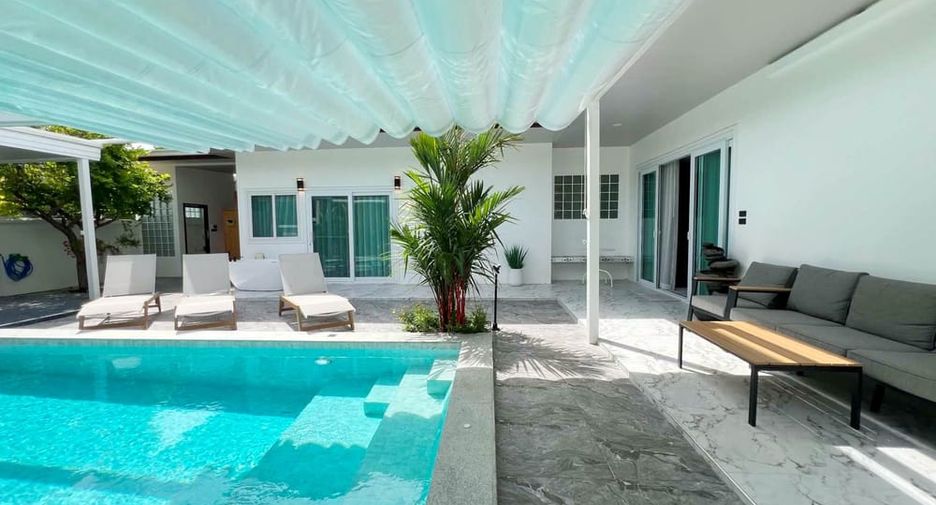 À louer et à vendre 5 chambres villa à East Pattaya, Pattaya