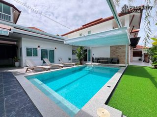 À louer et à vendre 5 chambres villa à East Pattaya, Pattaya