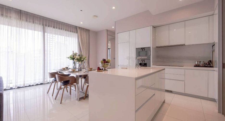 For rent and for sale 2 bedrooms condo in Khlong Toei, Bangkok