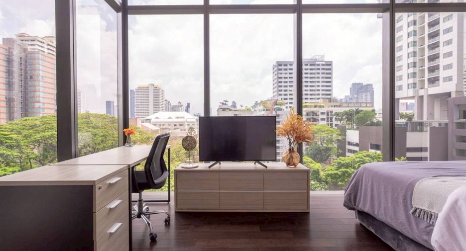 For rent and for sale 2 bedrooms condo in Khlong Toei, Bangkok
