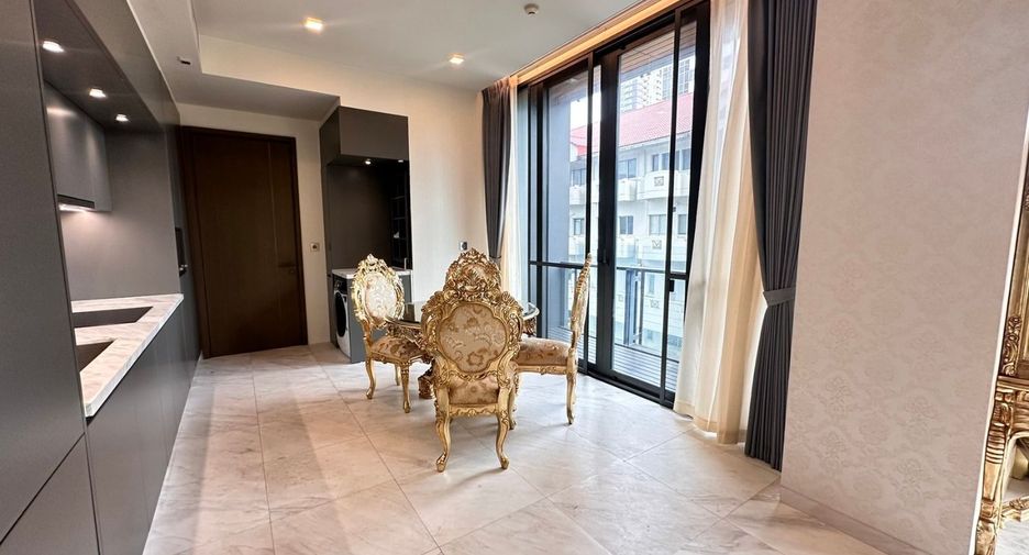 Condo en alquiler de 2 habitaciones en Watthana, Bangkok
