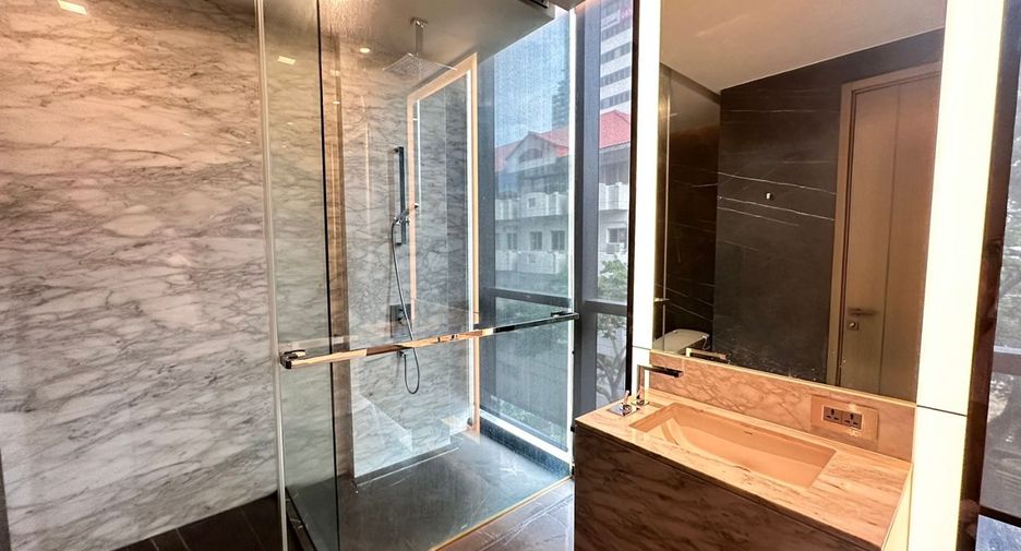 Condo en alquiler de 2 habitaciones en Watthana, Bangkok