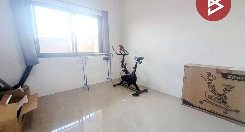 Haus zum Kauf mit 2 Zimmer in Mueang Nakhon Sawan, Nakhon Sawan