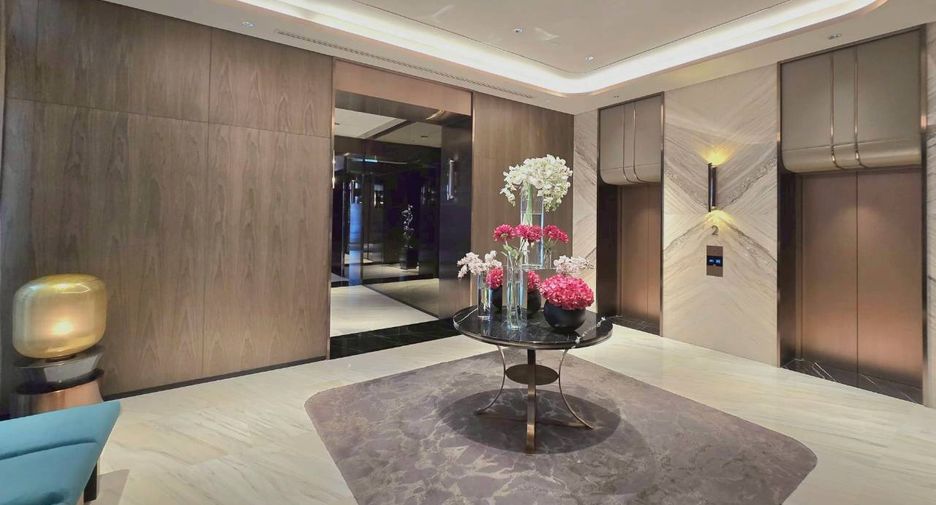 For rent and for sale 2 bedrooms condo in Watthana, Bangkok