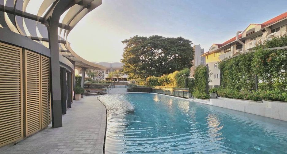 For rent and for sale 2 bedrooms condo in Watthana, Bangkok