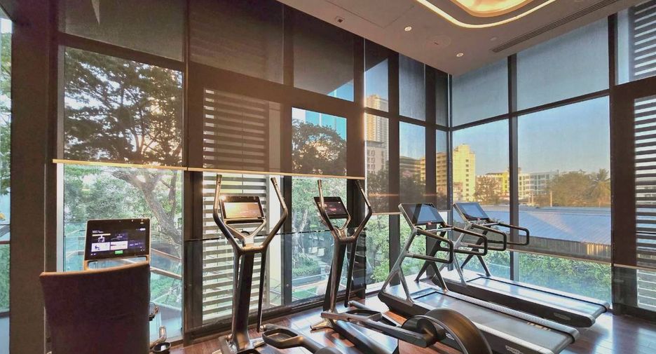 For rent and for sale 2 bedrooms condo in Watthana, Bangkok