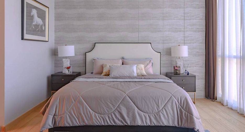 For rent and for sale 2 bedrooms condo in Watthana, Bangkok