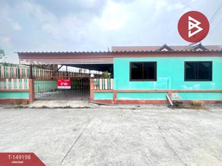 出售 3 卧室 联排别墅 在 Ban Bueng, Chon Buri