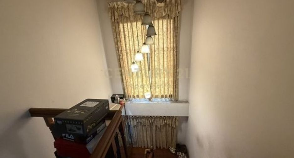 Продажа 6 спальни дом в Пхая Тхаи, Бангкок