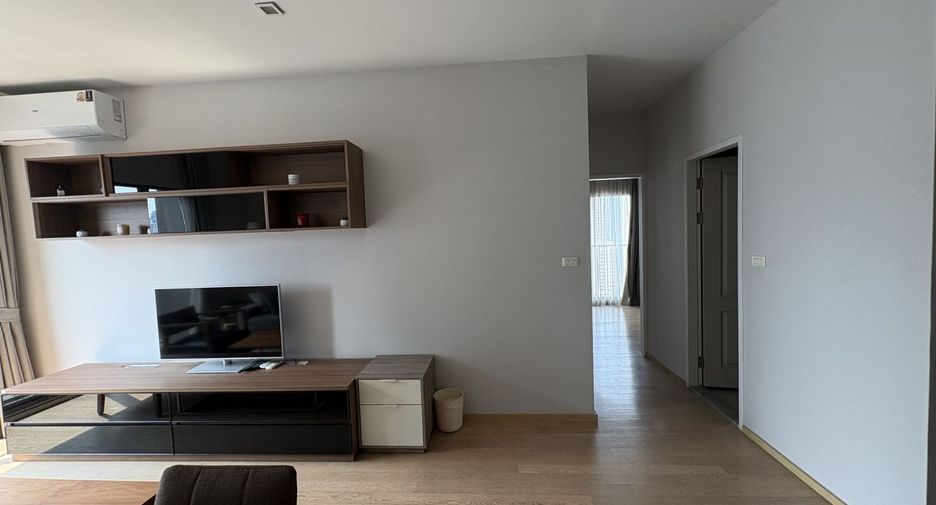 Condo en alquiler de 2 habitaciones en Khlong Toei, Bangkok