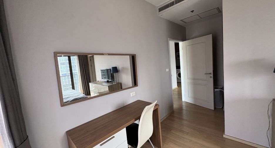Condo en alquiler de 2 habitaciones en Khlong Toei, Bangkok