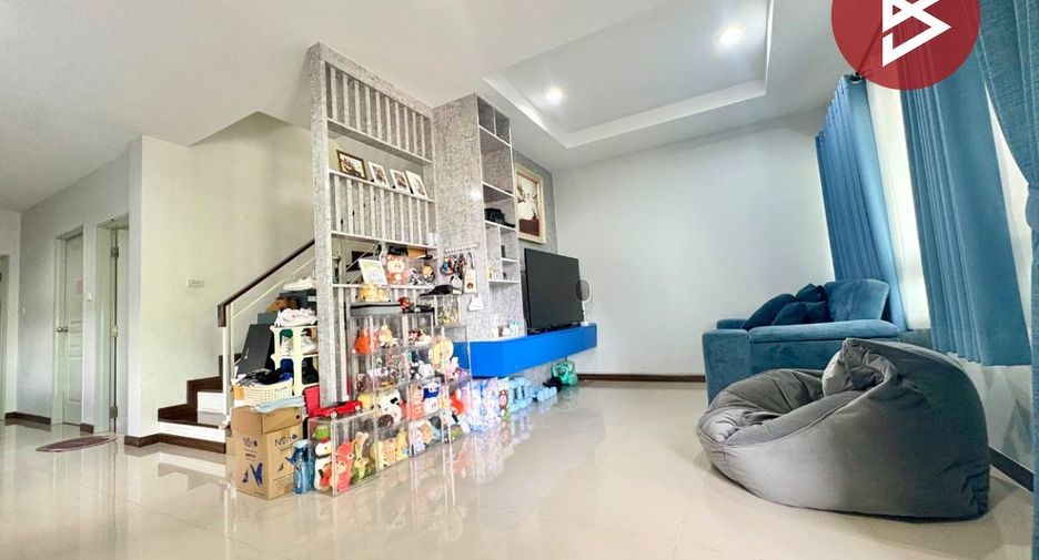 For sale 4 ベッドルーム townhouse in Bang Bua Thong, Nonthaburi