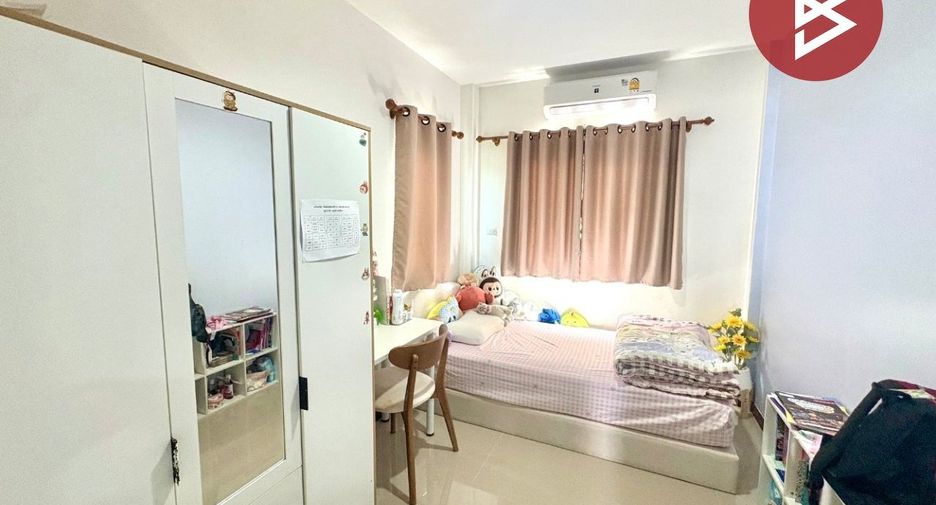 For sale 4 ベッドルーム townhouse in Bang Bua Thong, Nonthaburi