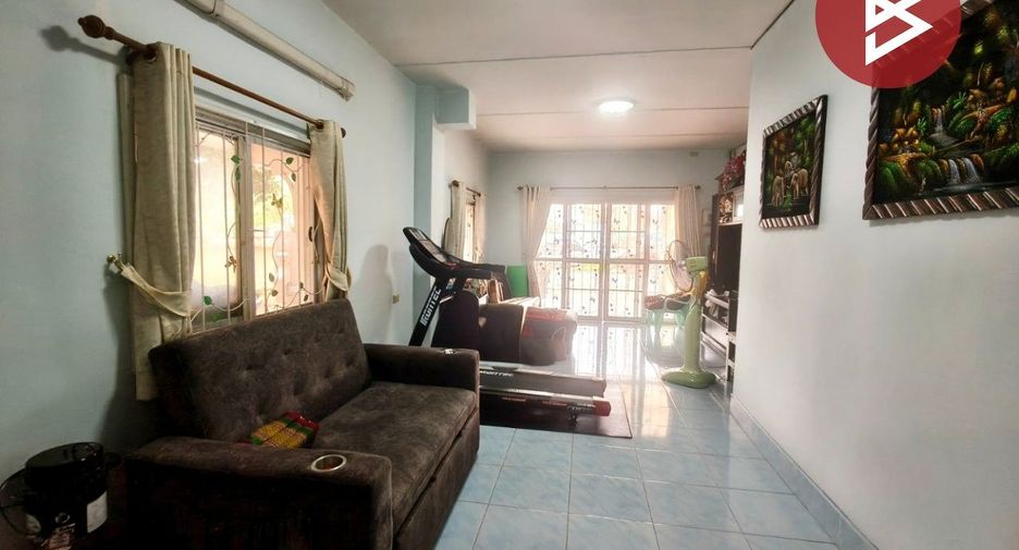 For sale 2 ベッドルーム townhouse in Mueang Chon Buri, Chonburi