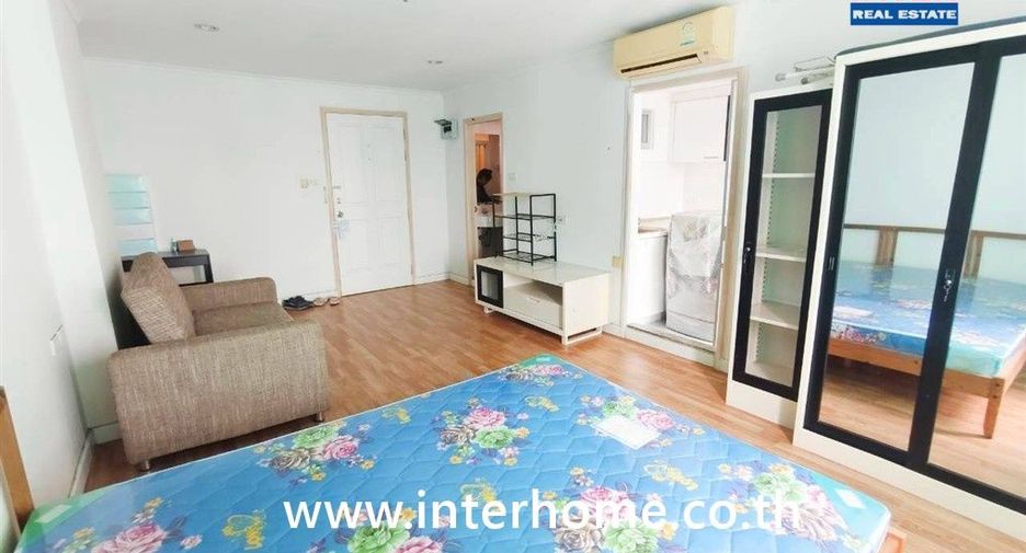 À vendre 1 chambre condo à Bang Phlat, Bangkok