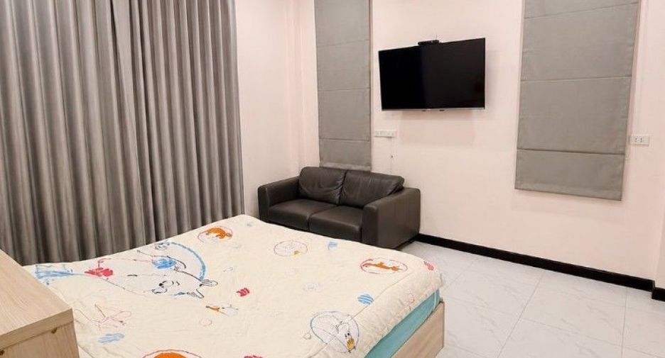 For sale 4 bedrooms house in Photharam, Ratchaburi