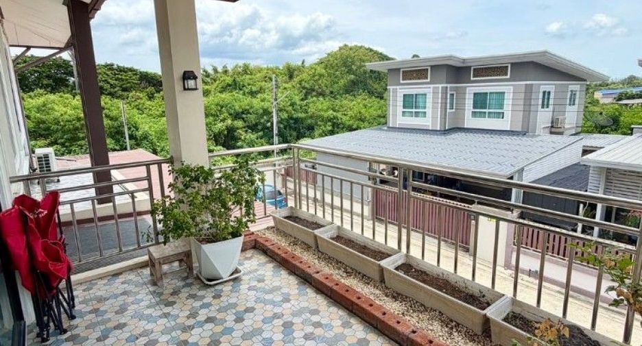 For sale 4 bedrooms house in Photharam, Ratchaburi