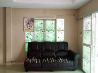 Haus zum Kauf mit 4 Zimmer in Bang Kruai, Nonthaburi