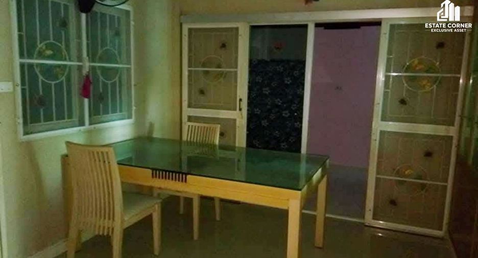 Haus zum Kauf mit 4 Zimmer in Bang Kruai, Nonthaburi
