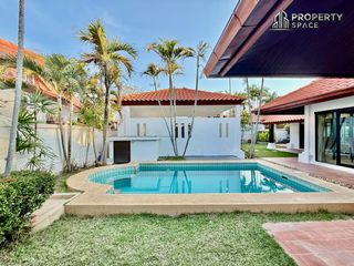 For rent 3 bedrooms villa in Bang Lamung, Chonburi