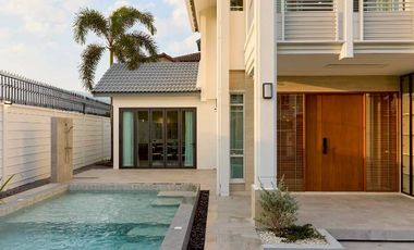 For sale 4 bedrooms house in Mueang Chiang Mai, Chiang Mai