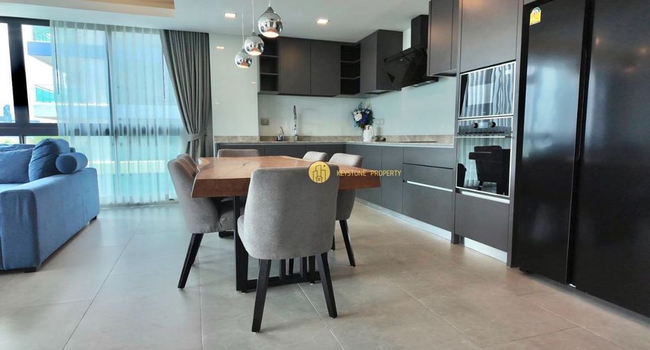 For sale 3 bedrooms condo in Jomtien, Pattaya