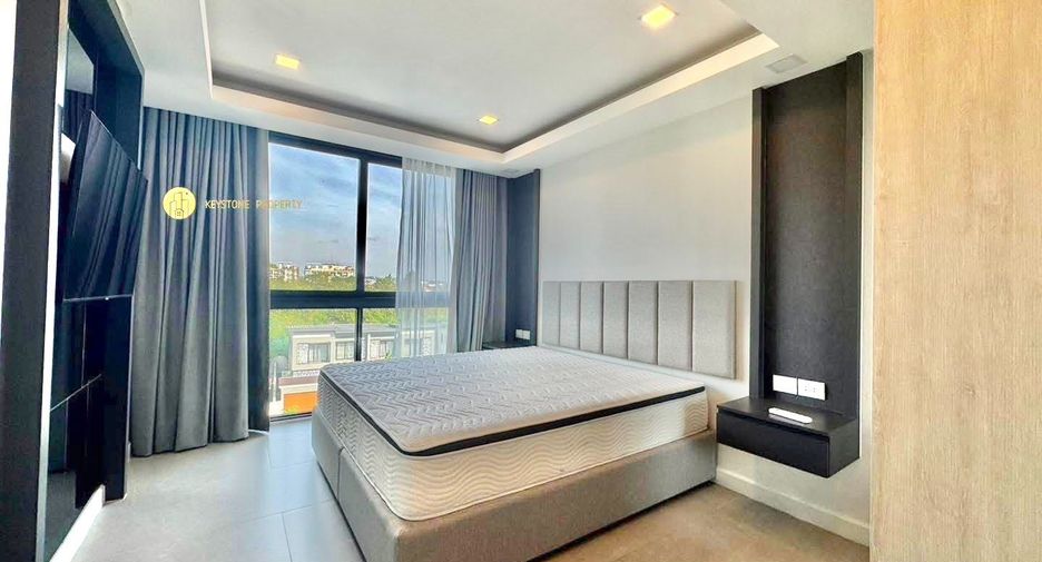 For sale 3 bedrooms condo in Jomtien, Pattaya