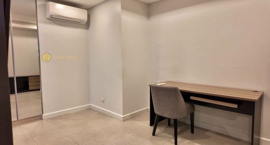 For sale 3 bedrooms condo in Jomtien, Pattaya