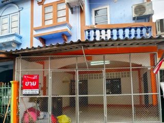出售 2 卧室 联排别墅 在 Mueang Samut Sakhon, Samut Sakhon