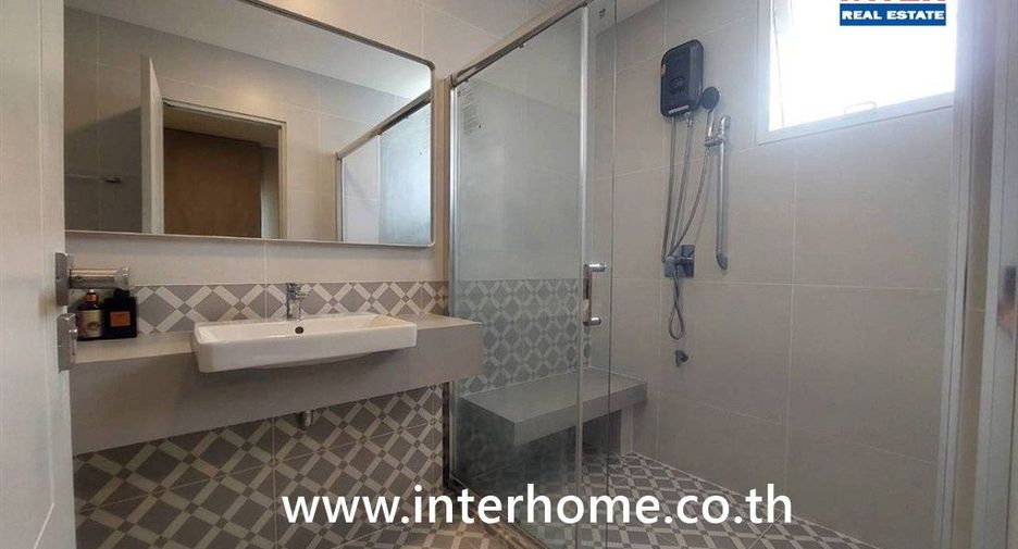 Haus zum Kauf mit 4 Zimmer in Bang Phli, Samut Prakan