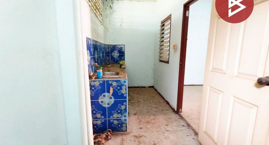出售 2 卧室 联排别墅 在 Mueang Samut Sakhon, Samut Sakhon