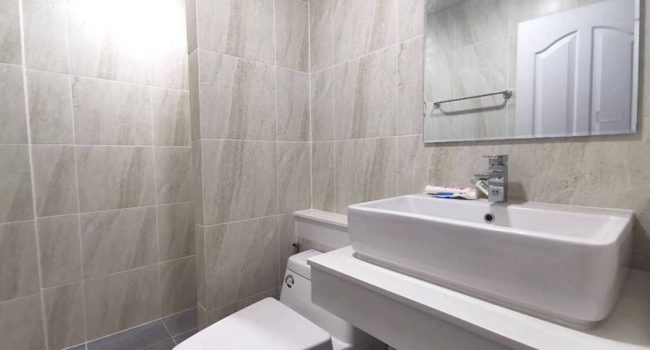 Local comercial en venta de 6 habitaciones en Bang Khae, Bangkok