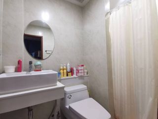 Local comercial en venta de 6 habitaciones en Bang Khae, Bangkok