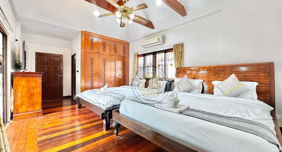 Villa zur Miete und zum Kauf mit 5 Zimmer in Bang Lamung, Chonburi