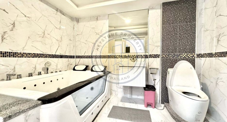 Villa zur Miete und zum Kauf mit 5 Zimmer in Bang Lamung, Chonburi