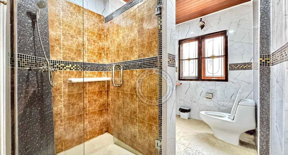 Villa zur Miete und zum Kauf mit 5 Zimmer in Bang Lamung, Chonburi