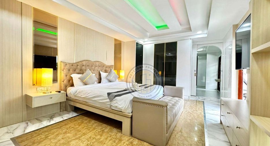 Villa zur Miete und zum Kauf mit 5 Zimmer in Bang Lamung, Chonburi